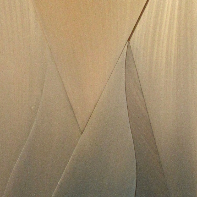 Light Trap, Gold and Blue